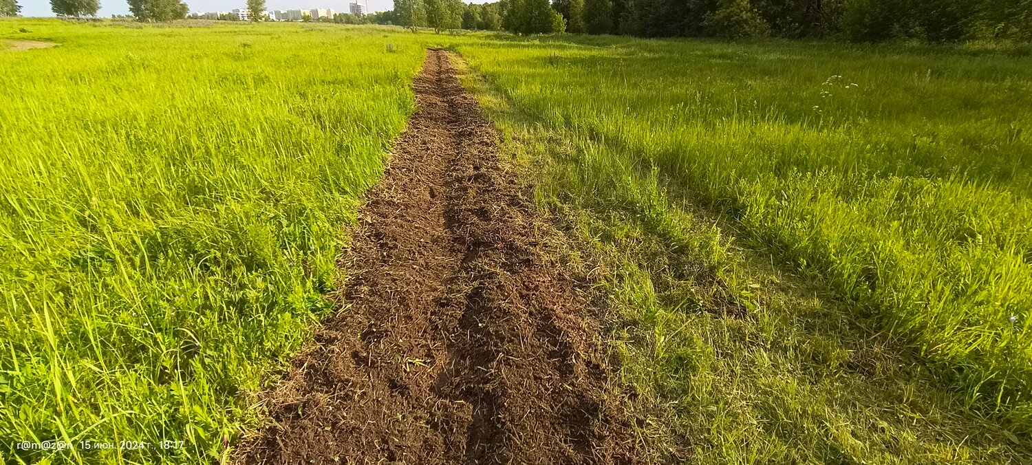 борозда на поле, грунтовое поле, опашка полей, земельно, распашка земель