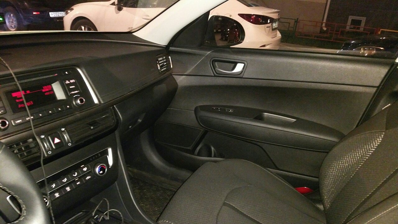 бмв е39 черный салон, бмв е46 вставки салона, автозвук bmw f20, приора салон бмв, е60 салон дорестайл