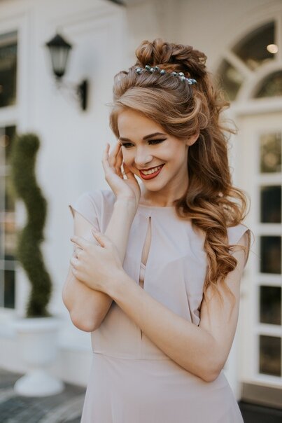 девушка, невеста, прически и макияж, серьги для невесты, фотосессия