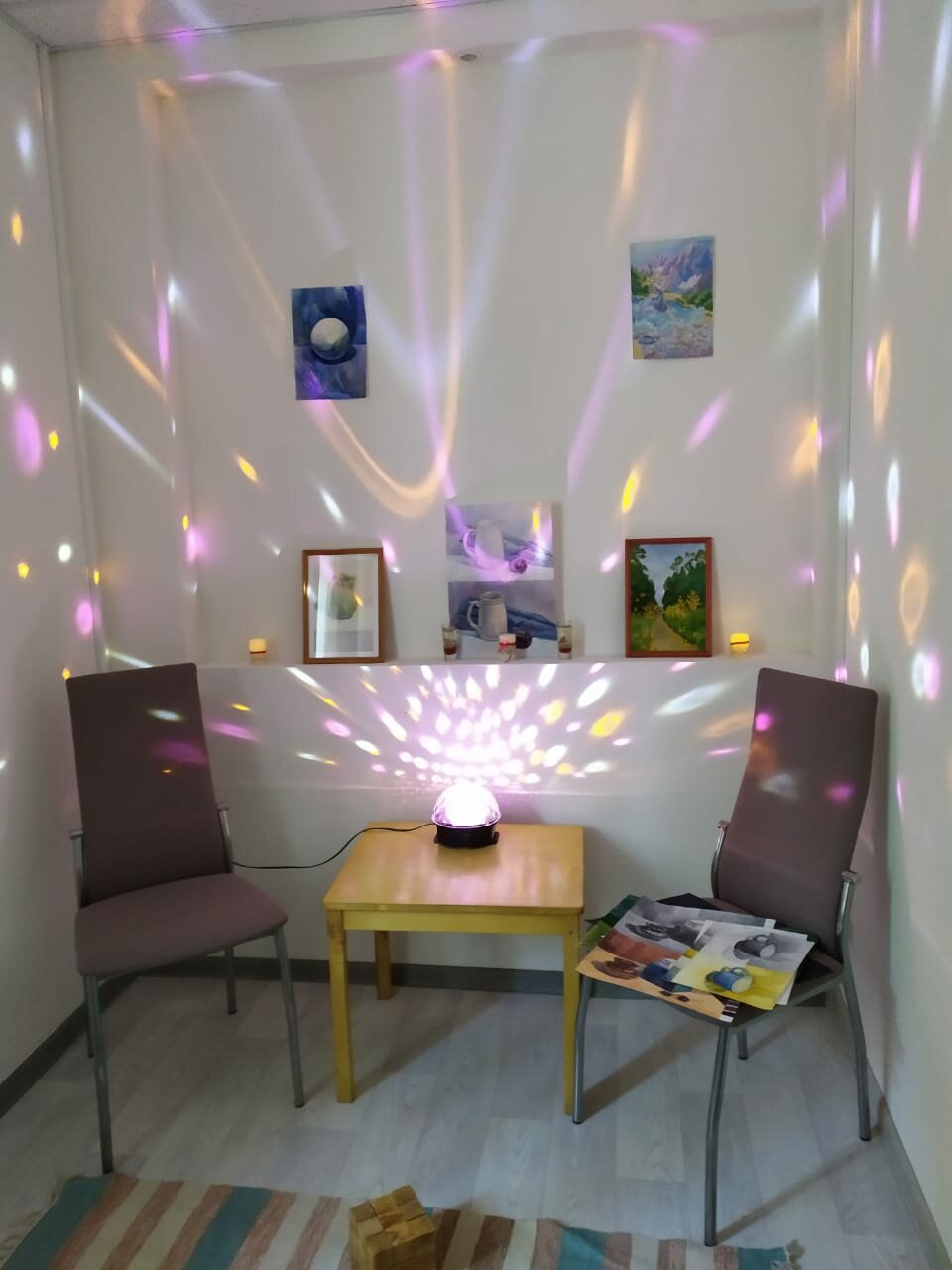 интерьер, оформление светом праздничной комнаты, комната, дизайн интерьера, room