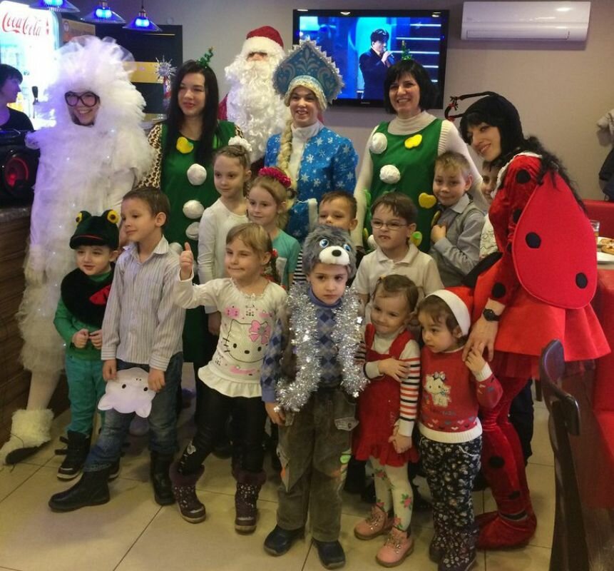 утренник, праздник, детский новогодний маскарад утренник, город ангарск детский садик елка, новогодний