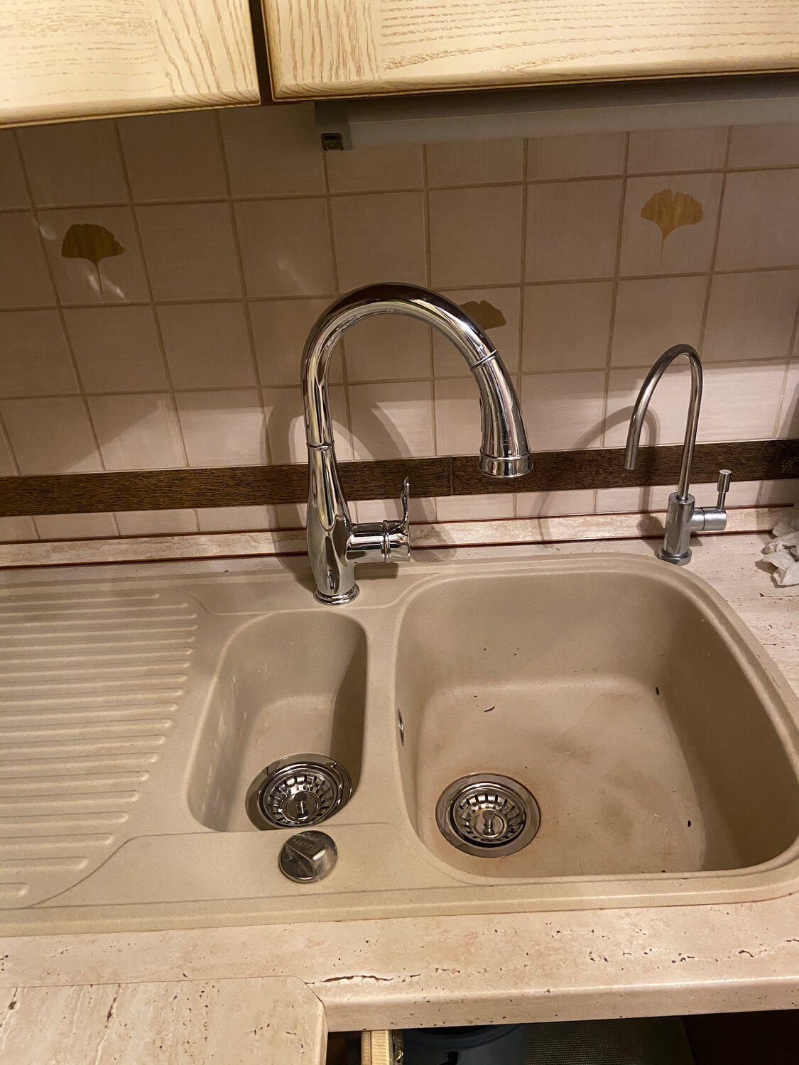 кухонная мойка, мойка для кухни, мойка, каменная мойка с фильтром для воды, мойки с двумя отверстиями для кранов