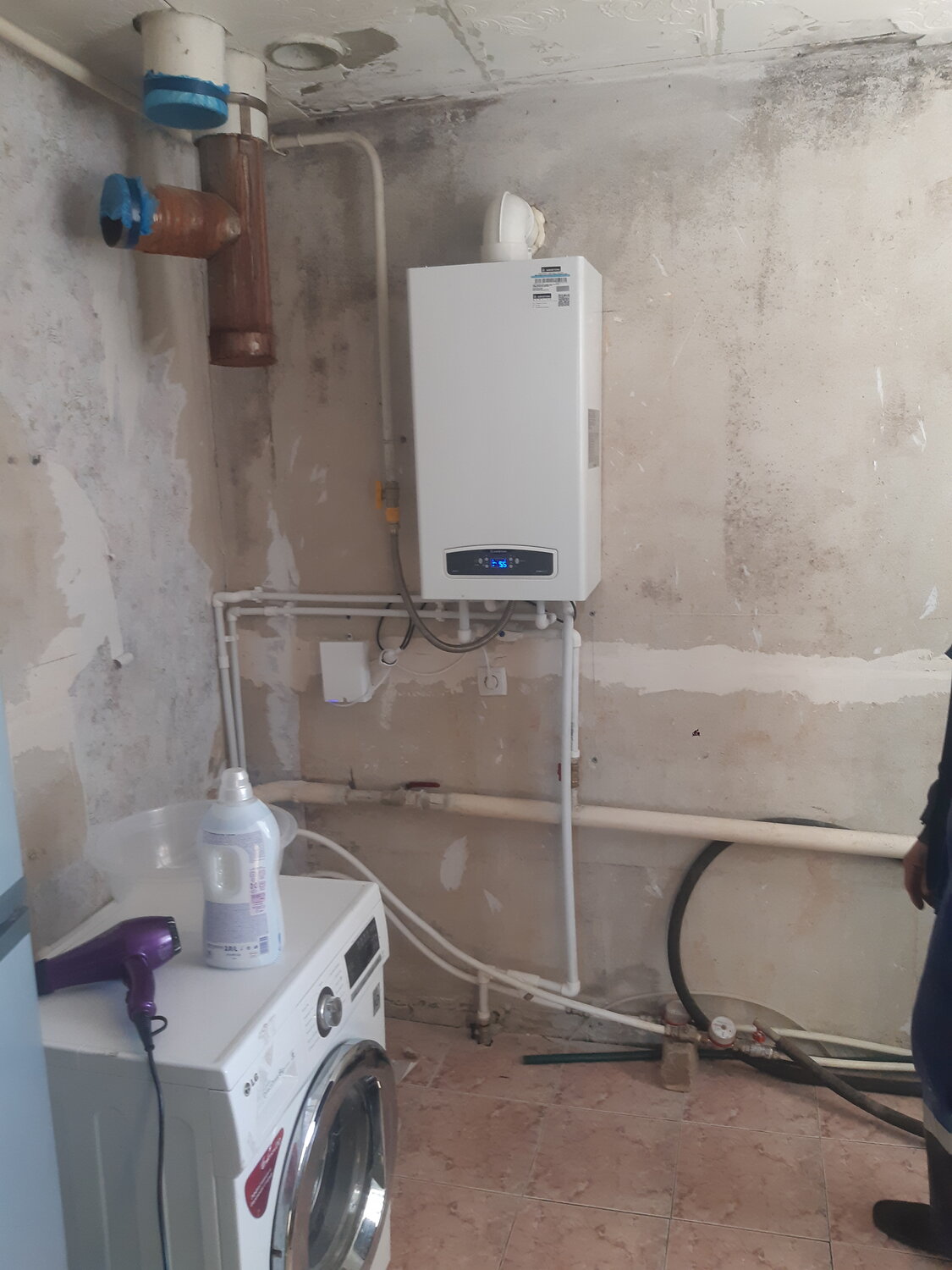 газовый котел в частном доме, газовый котел в квартире, двухконтурный газовый котел, газовый котел двухконтурный настенный бакси 24 монтаж, дымоходный настенный газовый котел одноконтурный