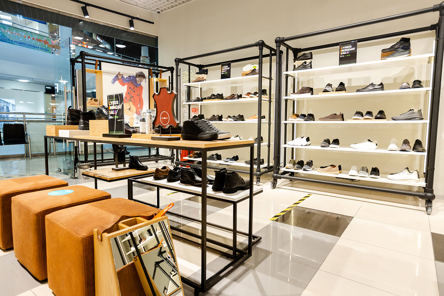 обувь, ральф рингер сити молл, интерьер бутика, shoe store, стильная обувь