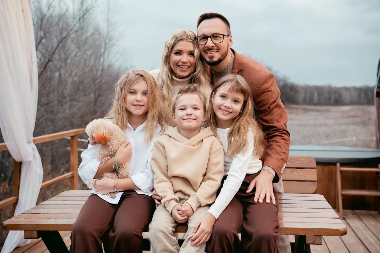 агата муциениеце ипавел прилучный, ребенок, семейный, российские актеры, павел прилучный