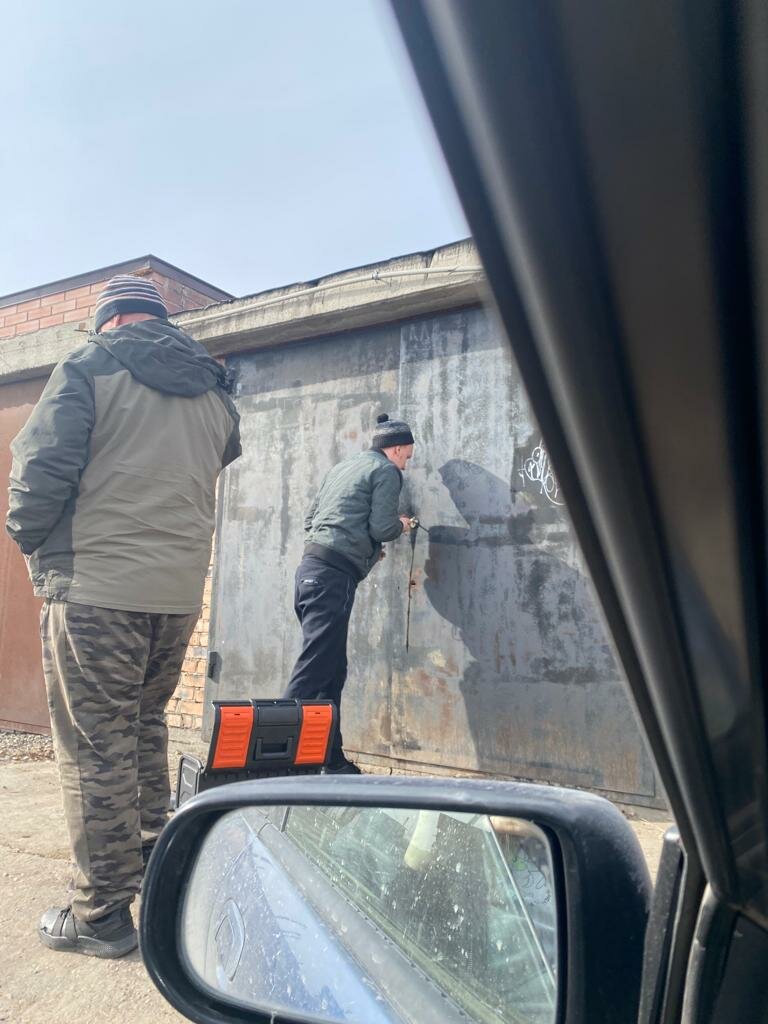 автомобиль, муж в гараже, граница киргизии и таджикистана, границы с таджикистаном, границы киргизии