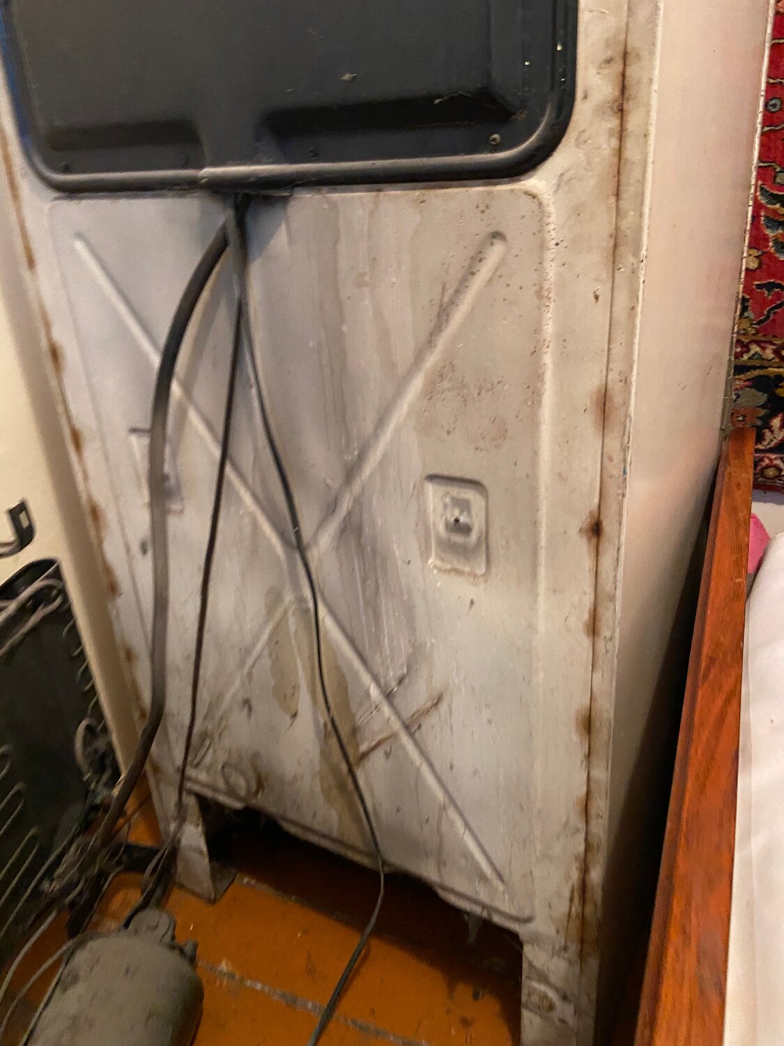 камчатка стекла кузова уаз 452, техника, усиление стойки двери салона уаз фермер, номера кузова уаз 39623, задний люк паз