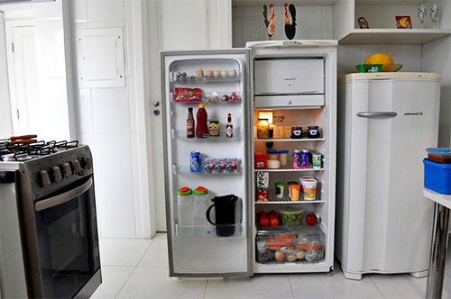 холодильник, двухкамерный холодильник, дон холодильник, бытовая техника, холодильник газовый