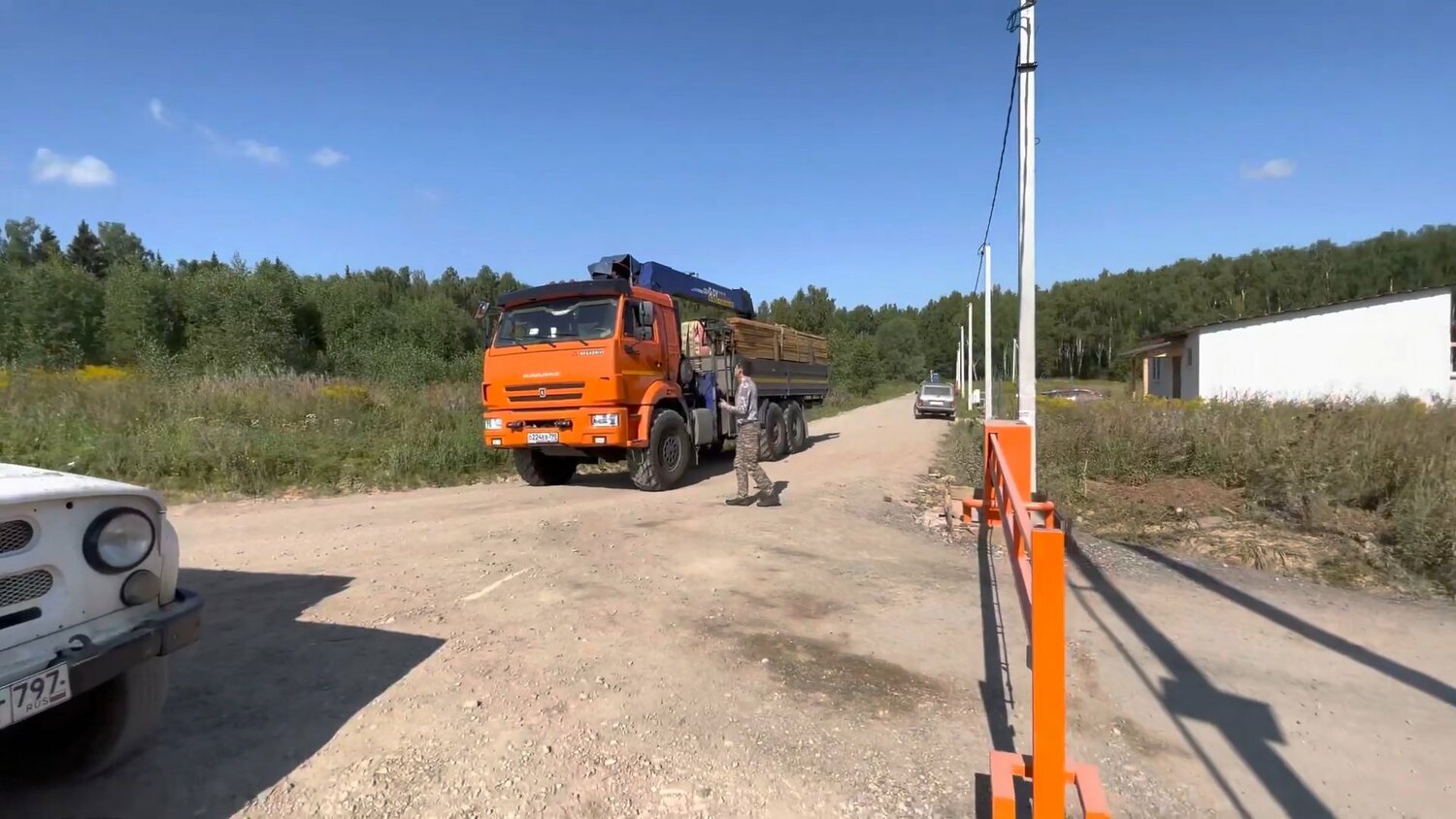 камаз 6522 мультилифт, камаз 43118 с кму kanglim 2056 с буром, камаз 43118 эвакуатор, камаз 43118 с кму, камаз 43118 им-320 бортовой