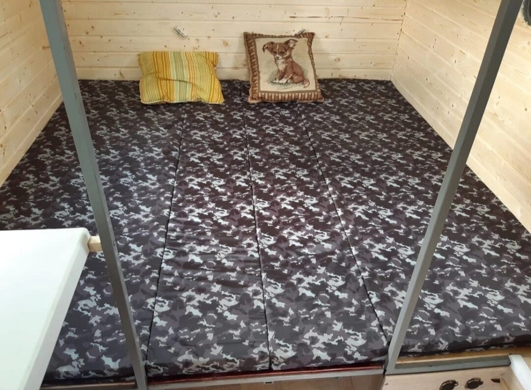 прицеп-палатка скиф м2, карелия русский алла жилье посуточно, передвижной домик для рыбалки, прицеп скиф м1 внутри, прицеп палатка скиф м 2