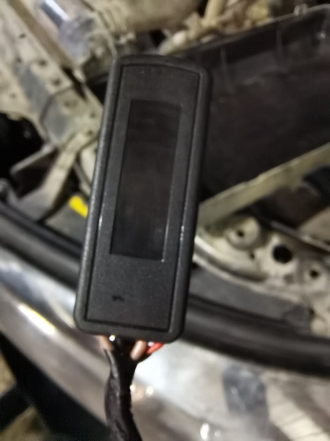 сканер bmw, беспроводная зарядка bmw f30, сканер бмв, bluetooth e39, i-bus адаптер bmw e53