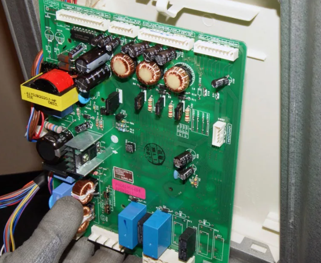 модуль управления холодильник hitachi, модуль холодильника lg ebr80525426, плата управления котла, электронные модули, электронная плата