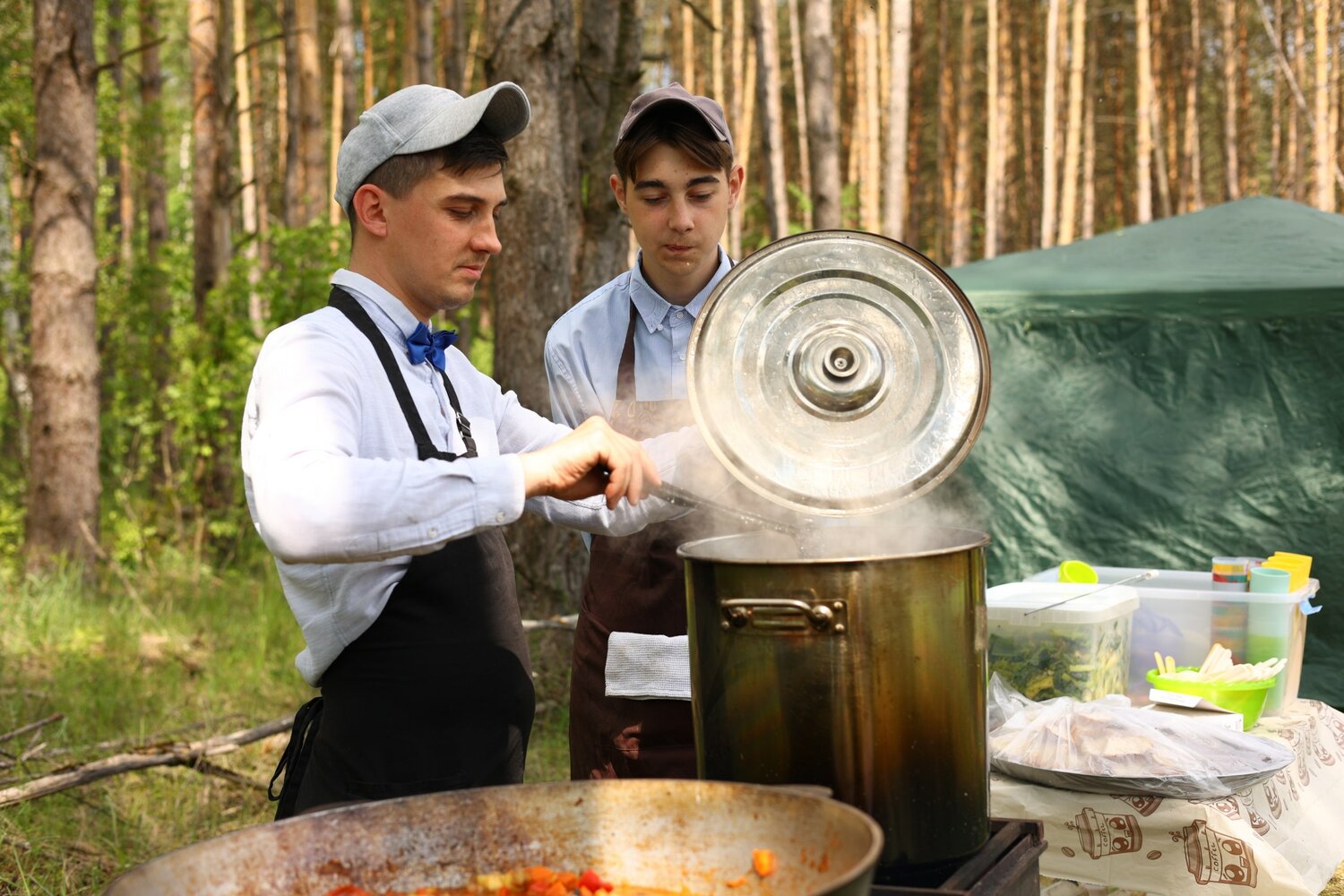 полевая кухня, военная полевая кухня, полевая кухня армейская, армейская кухня, казан