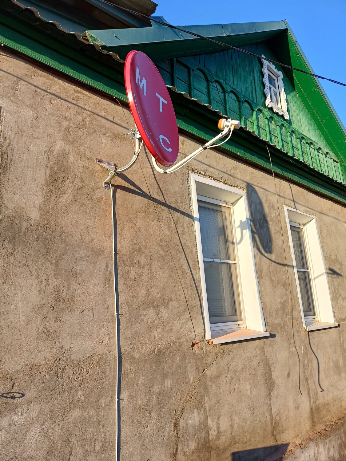 спутниковая антенна, спутниковая тарелка мтс, антенна мтс, спутниковая антенна мтс, спутниковое тв мтс