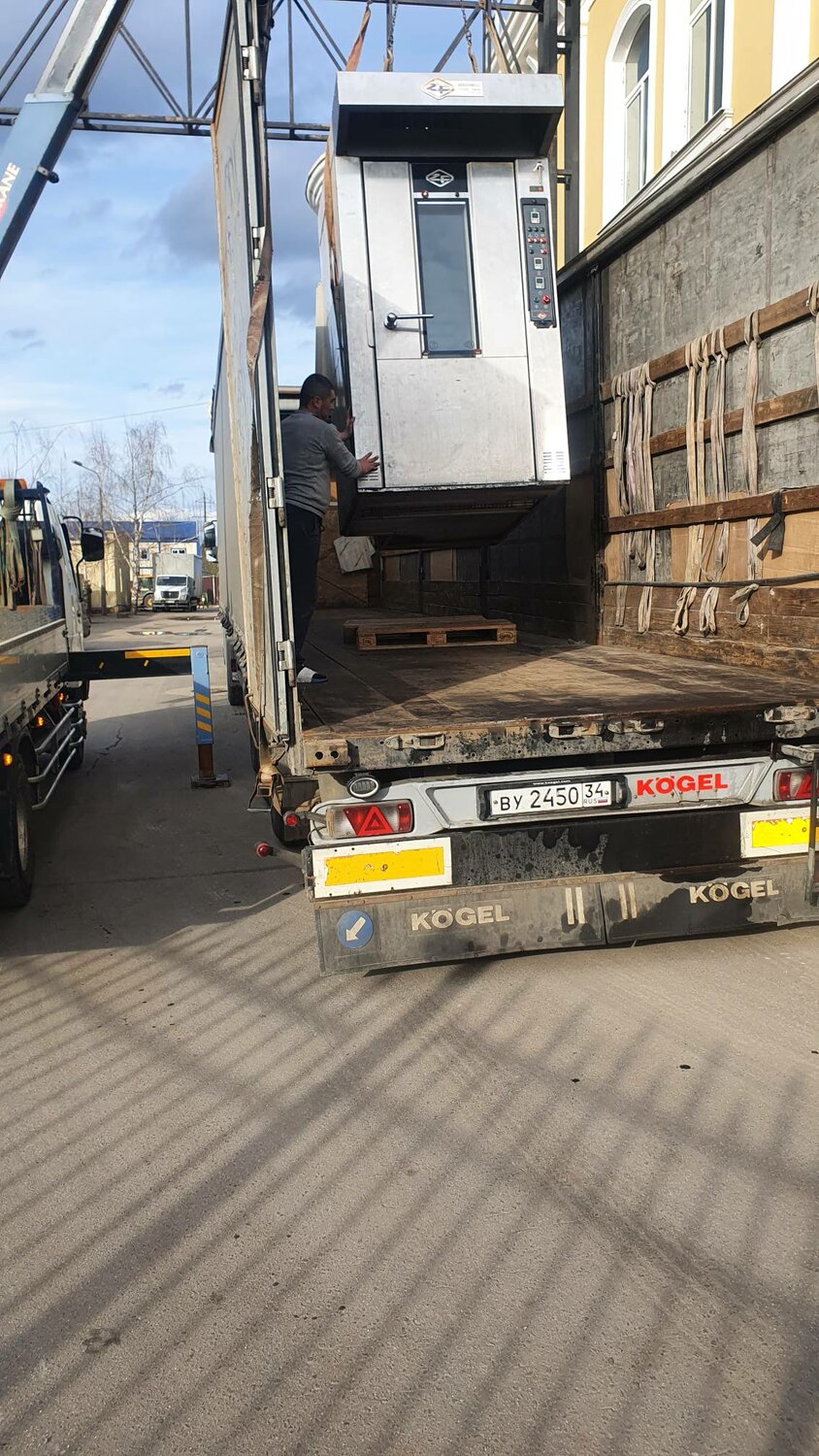 грузовик, перевозка, грузовой автомобиль, перегрузочный тамбур, бытовка на манипуляторе