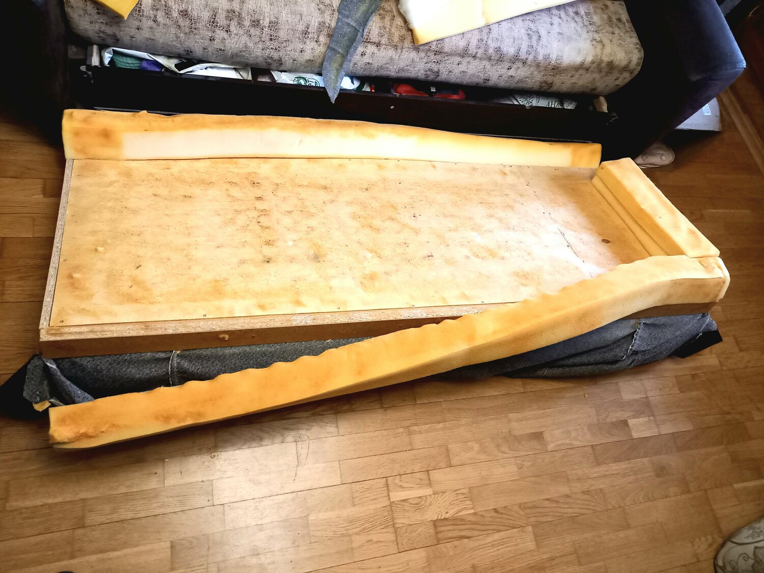 дивана