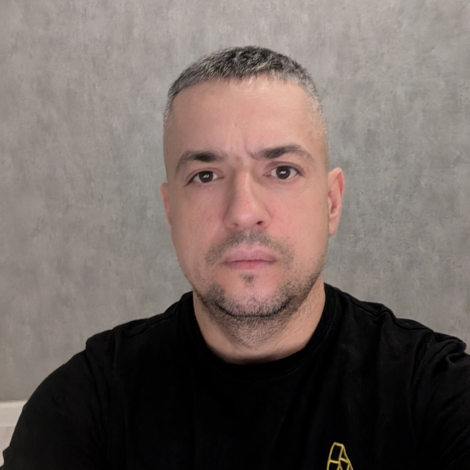 Юрий Андреевич Е.