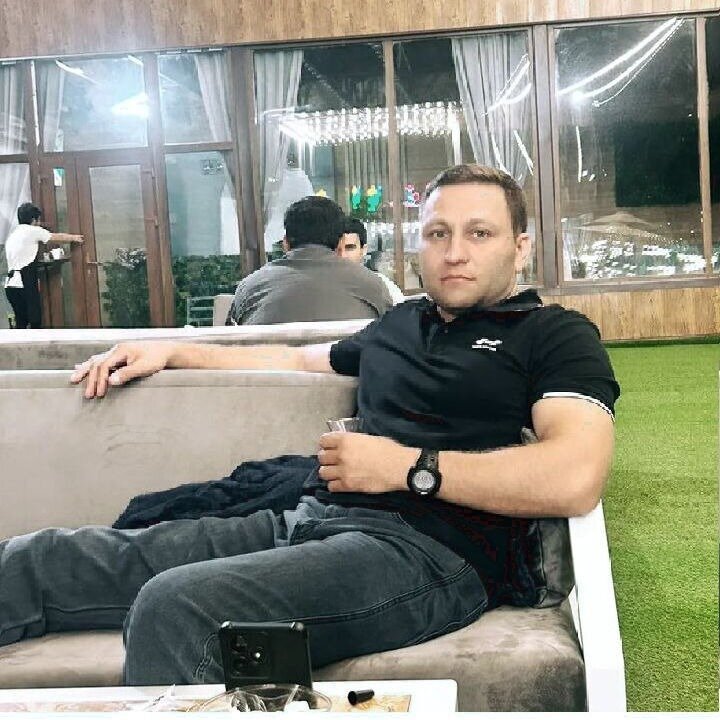 Айнитдин М.