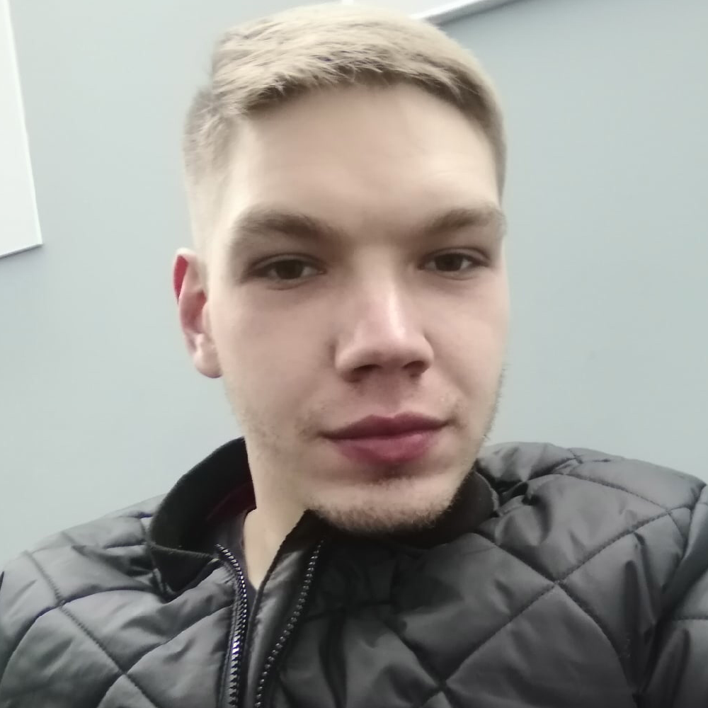 Игорь Лабутин