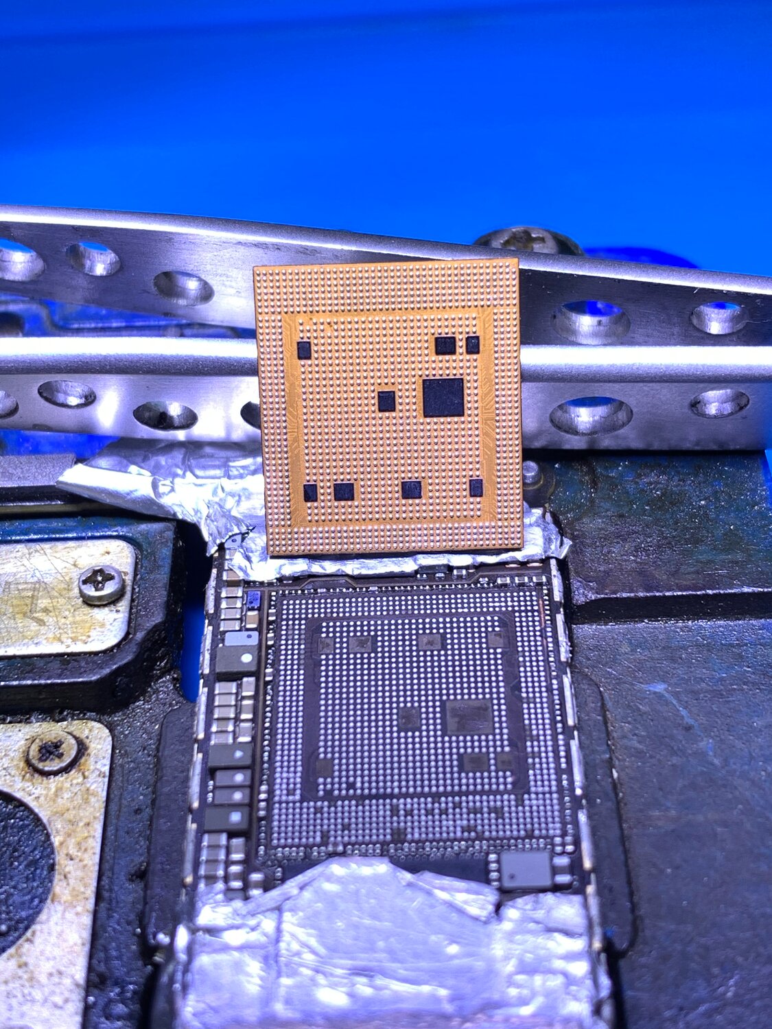 материнская iphone 6s, ремонт айфонов, модем iphone 4s, электроника, eeprom iphone 8