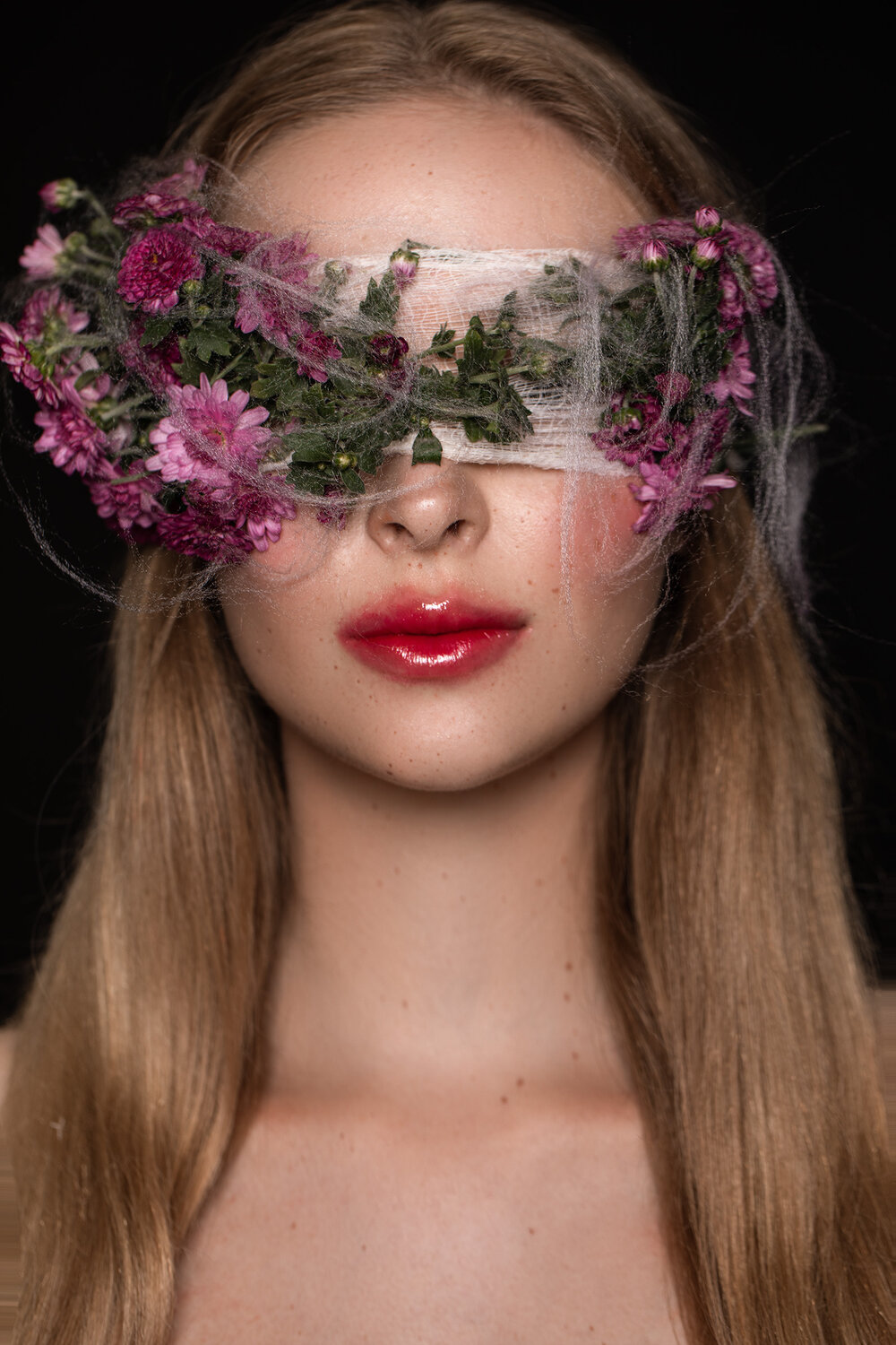 крем с пептидами, гиалуроновый бальзам для губ, sos hyaluronic lip balm, hyaluronic, девушка