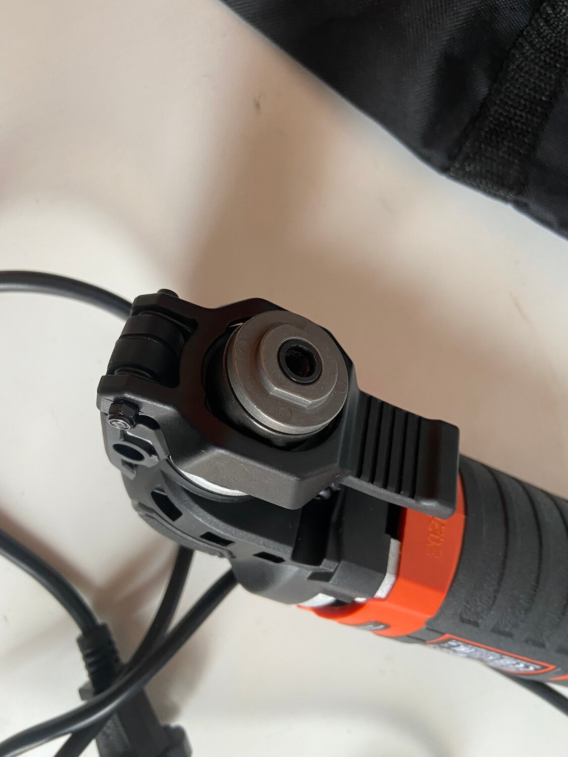 реноватор black+decker mt300ka, гайковерт aeg bss 18c 12z-0, гайковерт aeg bss 18c nicd, ручной инструмент, дрель электрическая
