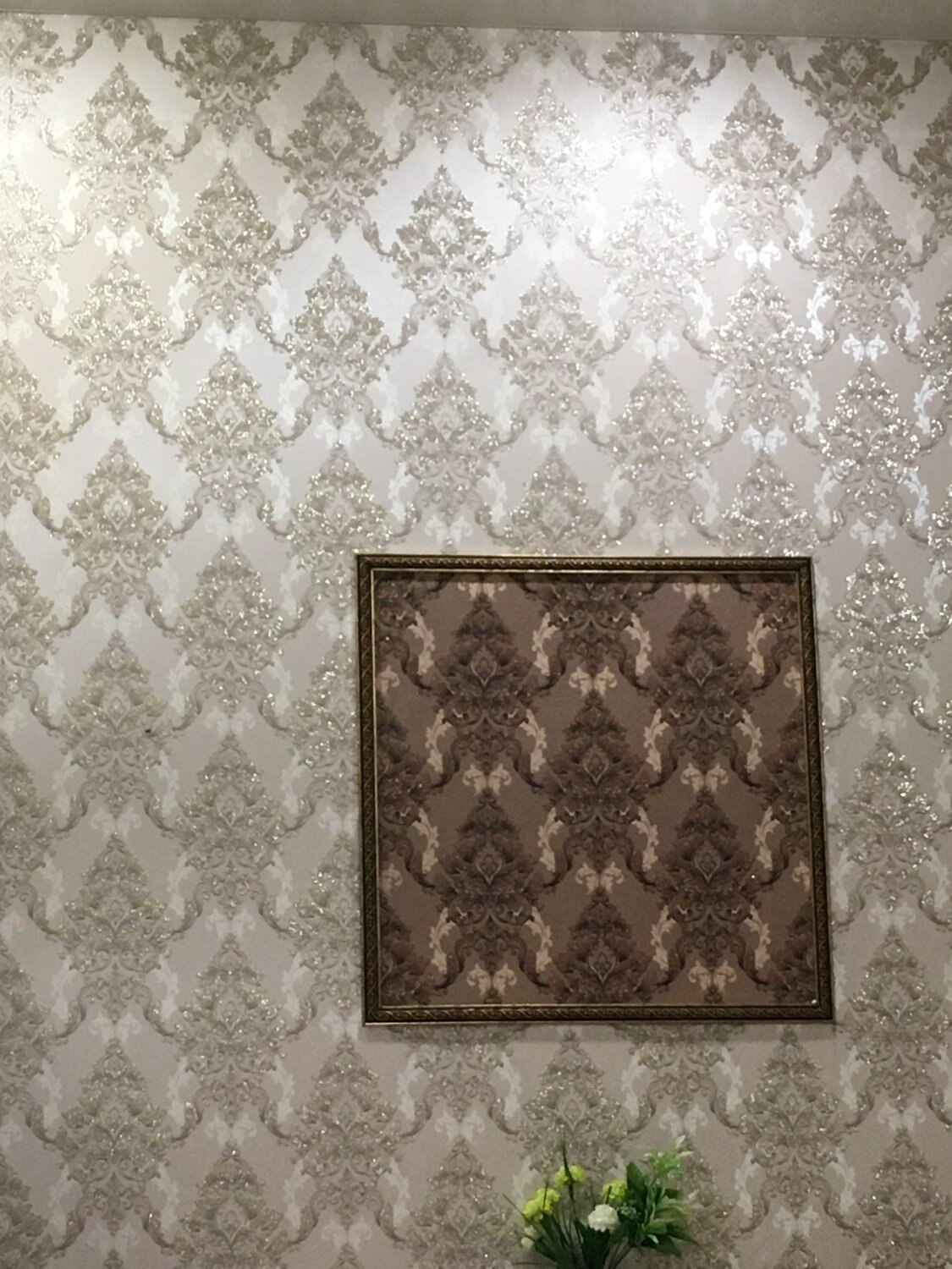 интерьер, grandeco atessa a47801, architexture zambaiti в интерьере, обои виниловые decoprint bl22744 в интерьере, декор гостиной