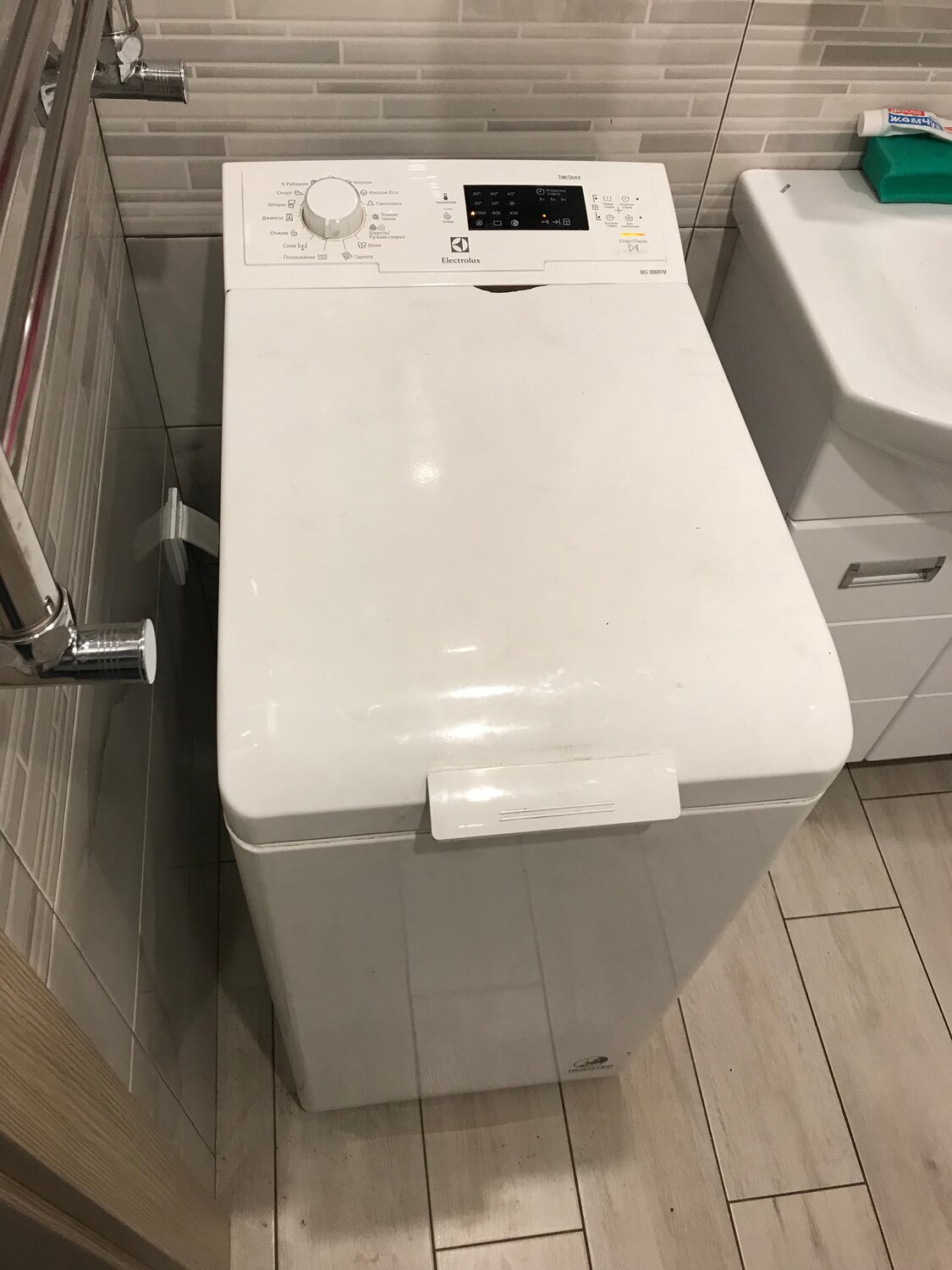 стиральная машина electrolux, стиральная машина с вертикальной загрузкой, стиральная машина вертикальная electrolux ewt1064ilw, стиральная машина вертикальная, стиральная машина