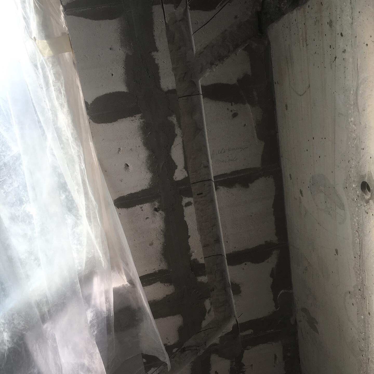 квартира, квартира советская, автозаводская 23с120, штукатурка стен, монолитный дом