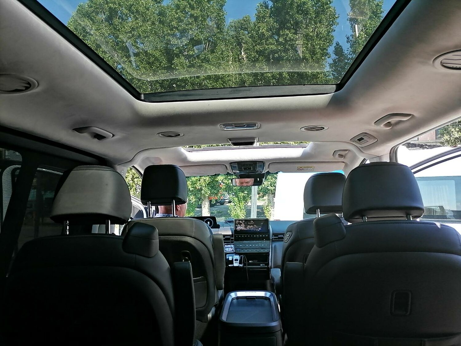 hyundai grand starex urban, hyundai starex 2.5 mt 2001 год салон, хендай гранд старекс, хендай гранд, hyundai grand starex 2018 салон