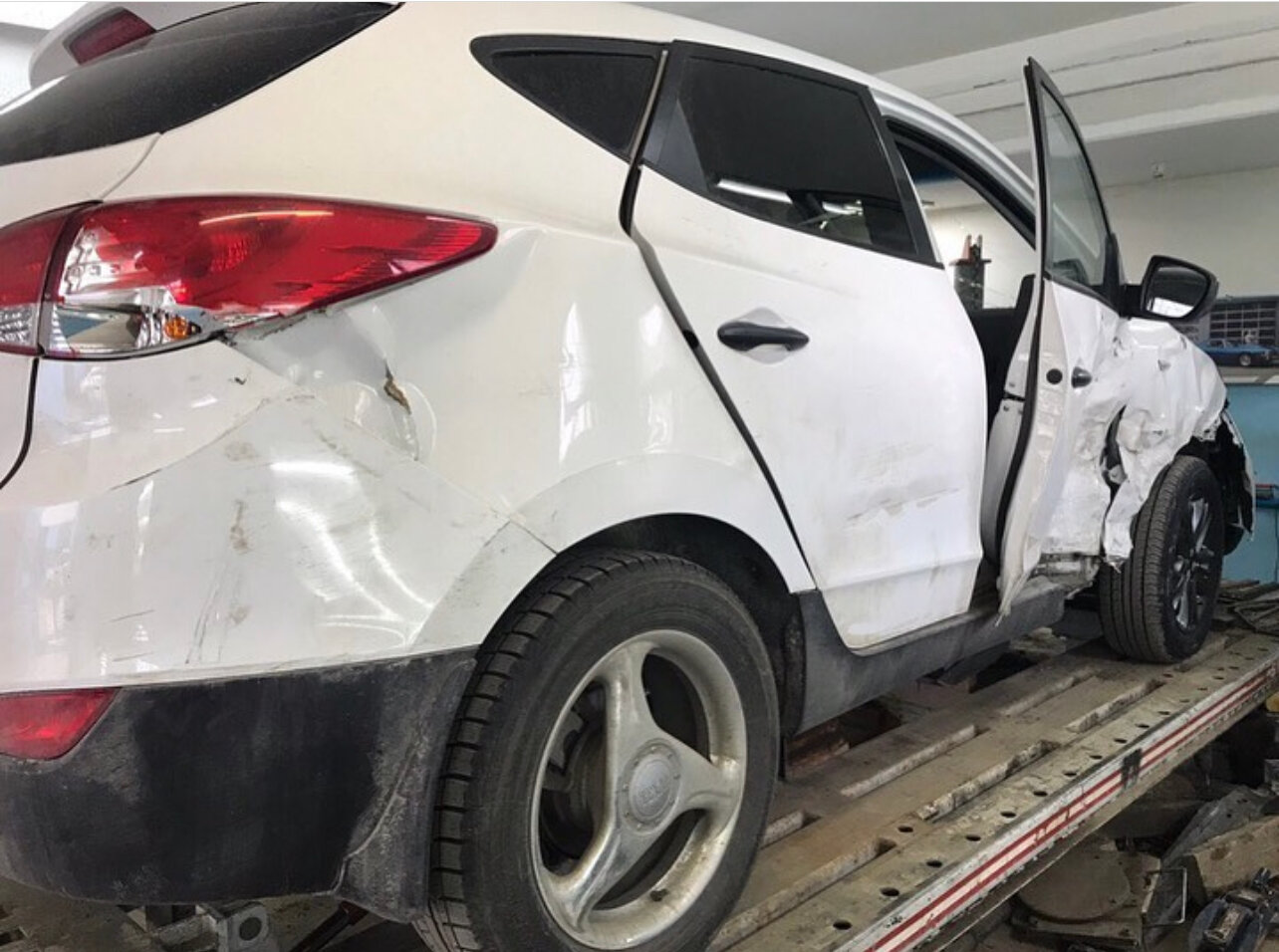hyundai ix35, hyundai ix, рихтовка кузова воронеж, хендай ix35 битый, хендай ай икс 35