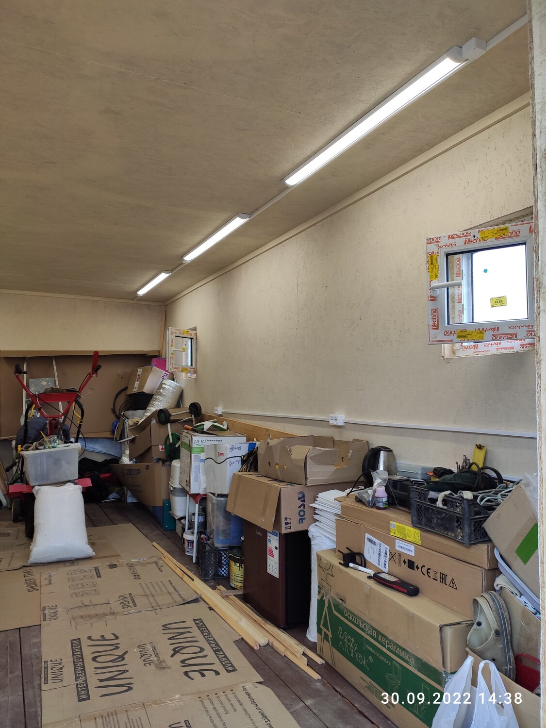 освещение в гараже, гараж, свет в гараже, лампы в гараж, освещение в гараже советы