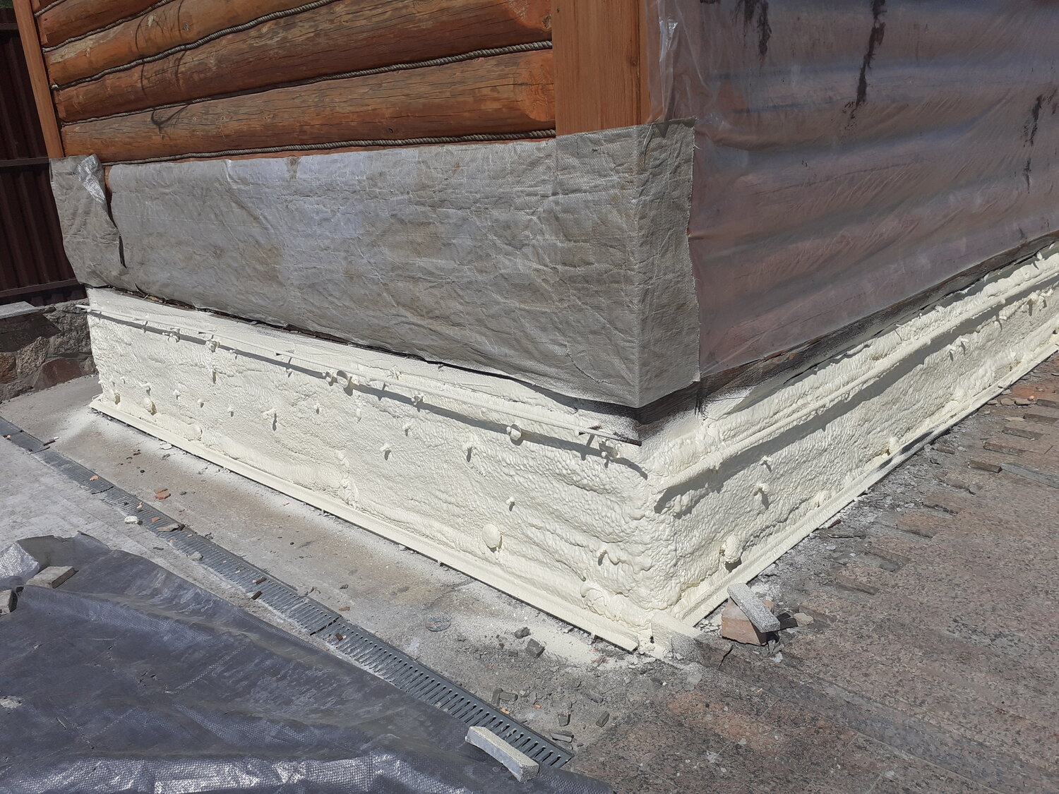 утепление фундамента, утепление фундамента дома, теплоизоляция фундамента, утеплить фундамент дома снаружи, утепление фундамента дома снаружи