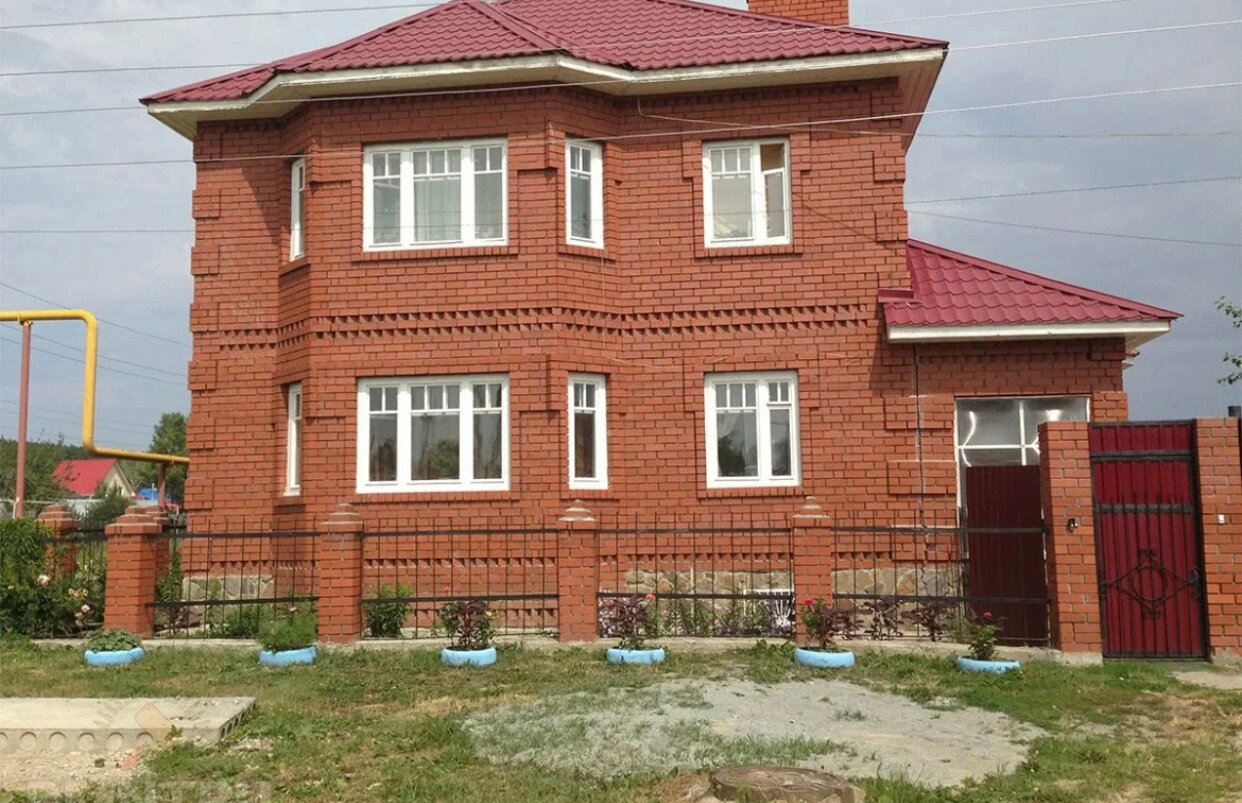 красный кирпич, кирпичный коттедж 90х, кирпич дом, кирпичный дом, кирпичные дома