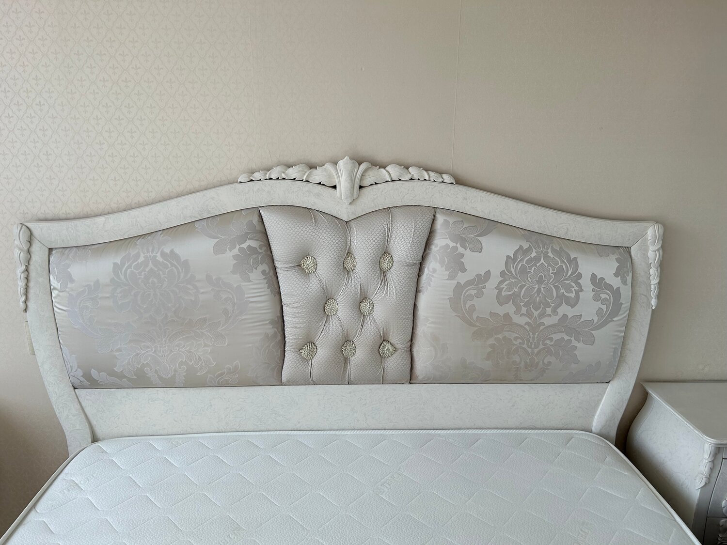 кровать каролина 1600, мебель, кровать мелания браво, кровать с мягким изголовьем, кровать 160 корона carolina