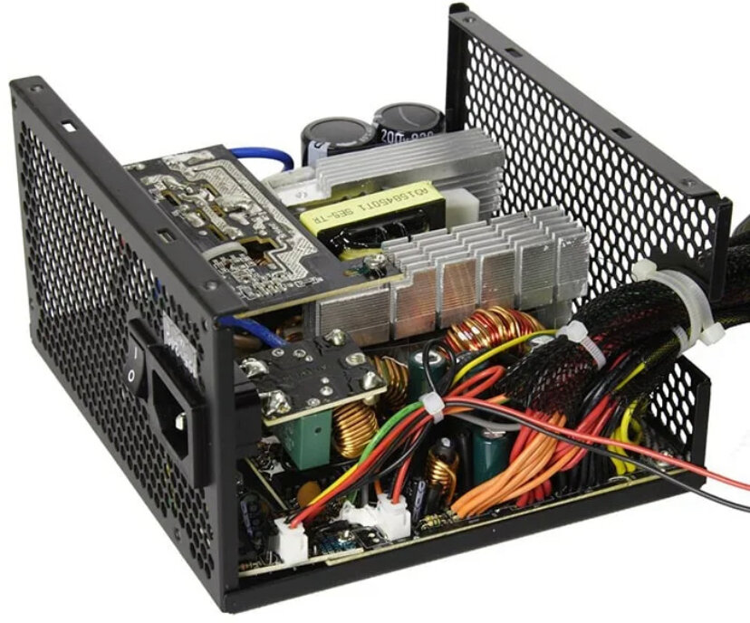 блок питания aerocool vx plus 600w, блок питания aerocool, блок питания chieftec aps-650c 650w, chieftec aps-650cb 650w, блок питания в пк