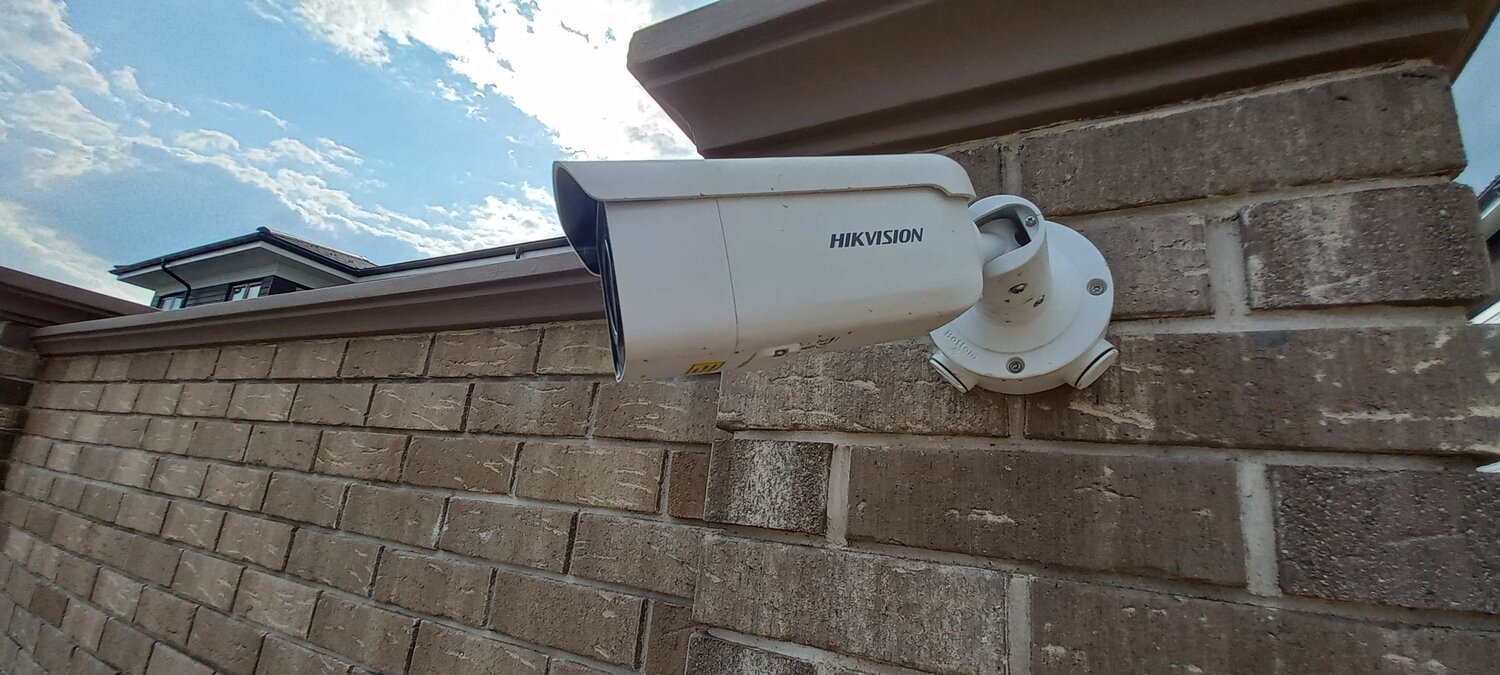 камера hikvision, монтаж видеонаблюдения, видеонаблюдение, hikvision camera, камера уличная