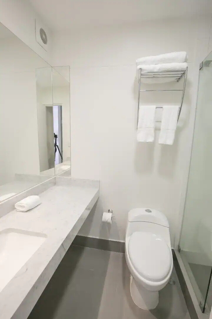 отель, ванная комната, отель wellness parkhotel gagra, hotel baie saint paul, martinet casa moma