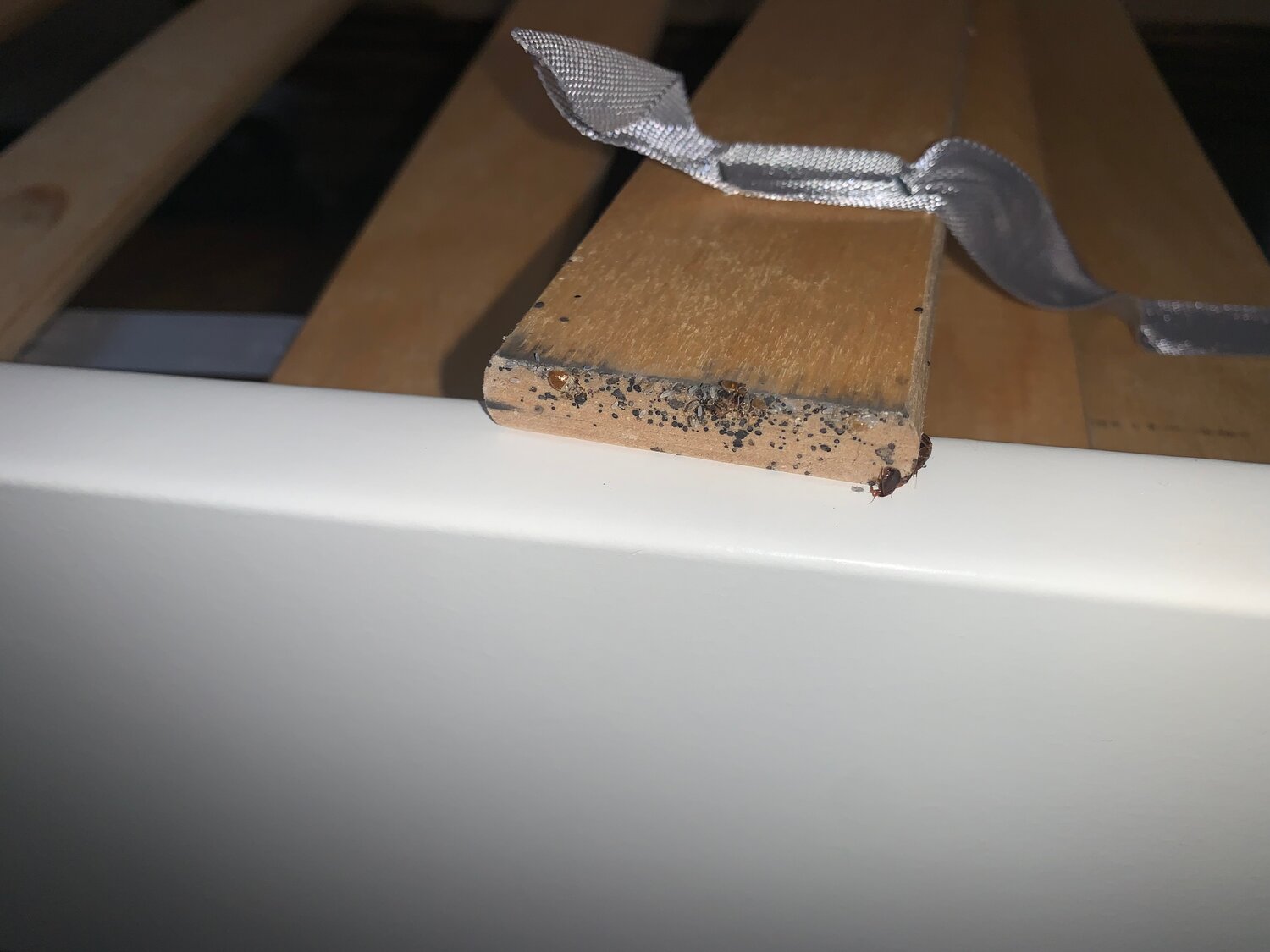 крепеж для террасной доски, скрытый крепеж, крепеж для планкена, крепление для террасной доски, крепление вагонки на кляймеры