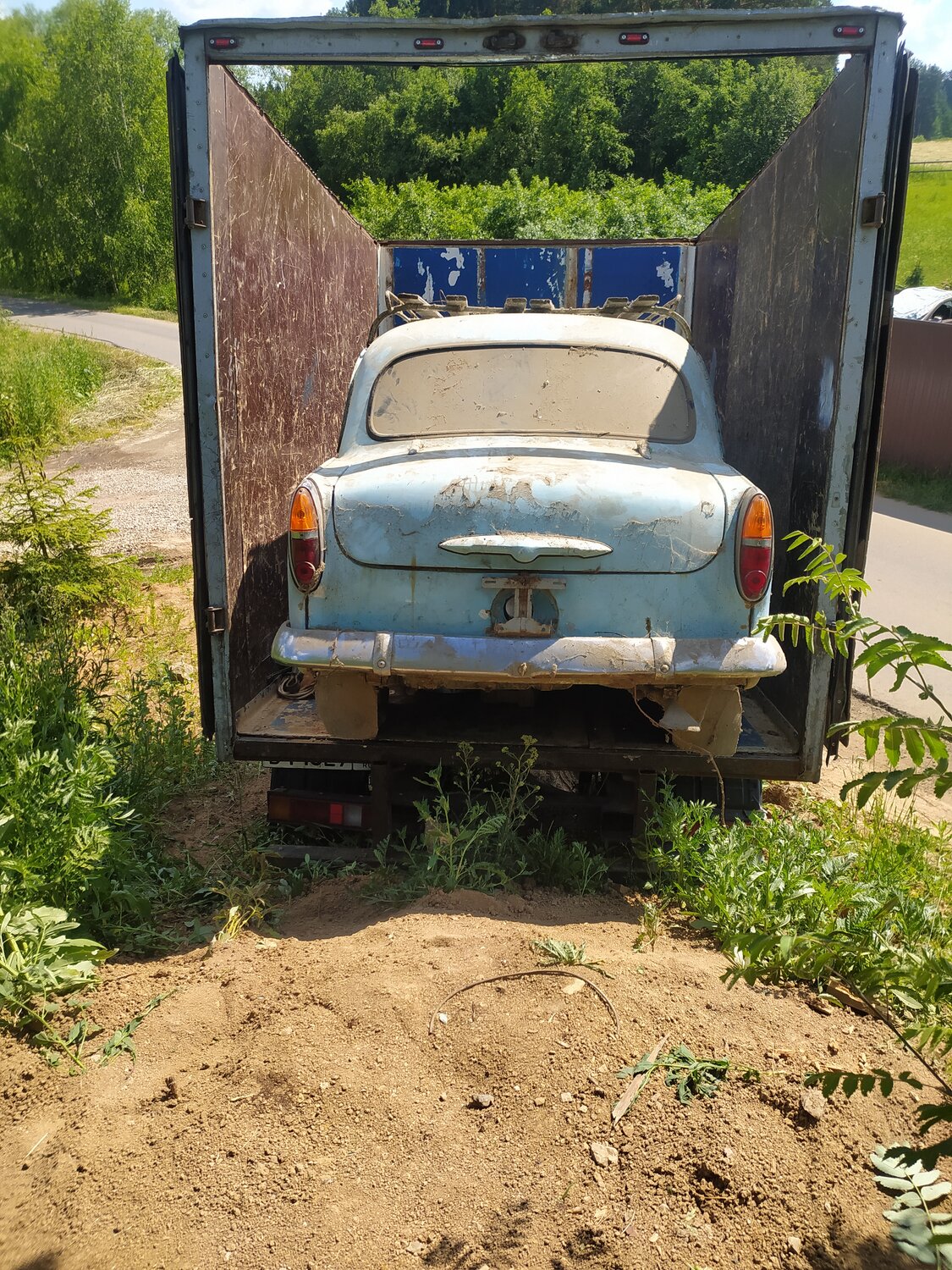 машина москвич 407, москвич автомобиль, газ м 72 победа брошенная, машина москвич, москвич-402