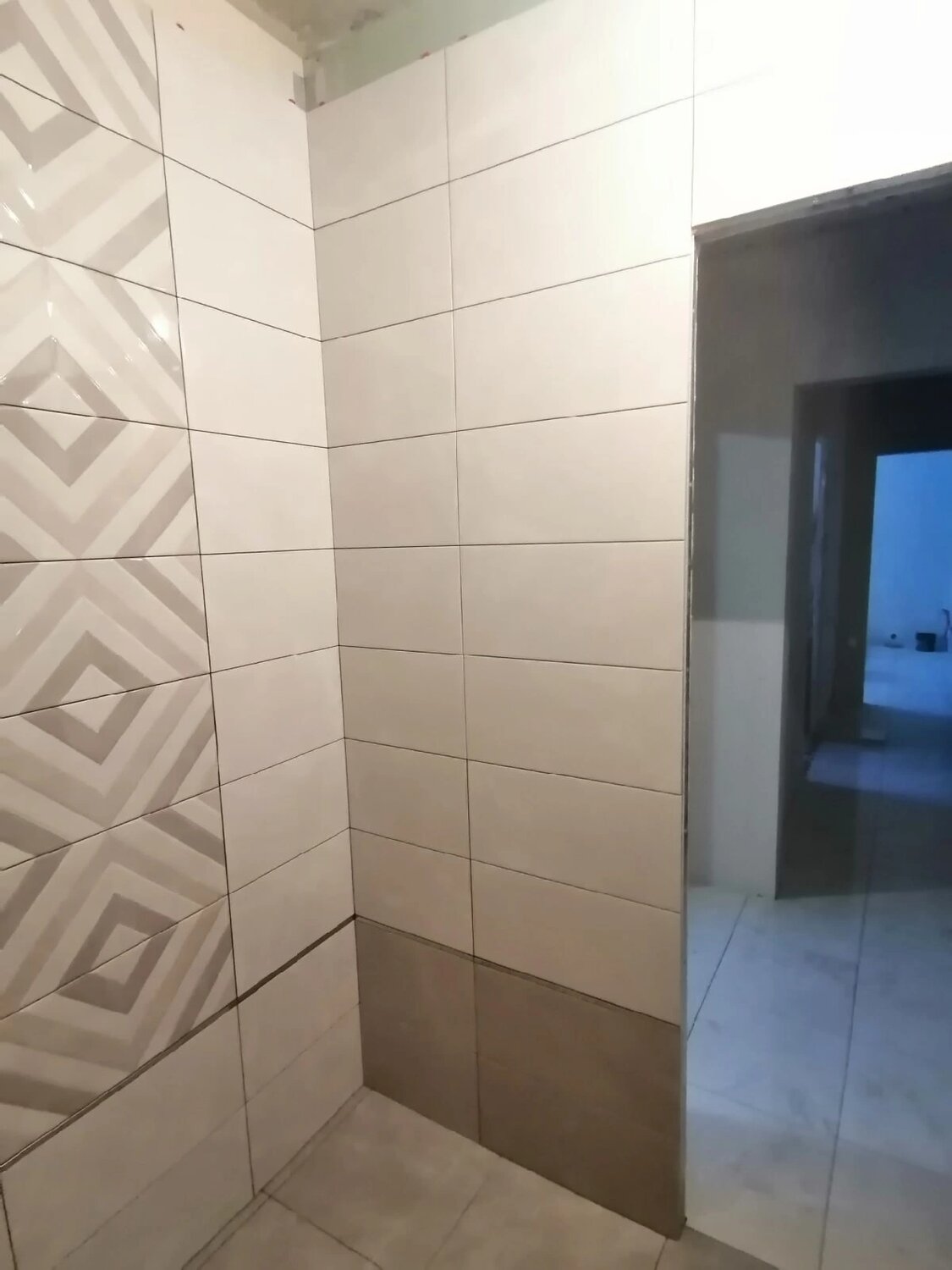 керамическая плитка, плитка, настенная плитка, плитка элиз бежевый в интерьере, облицовка плиткой