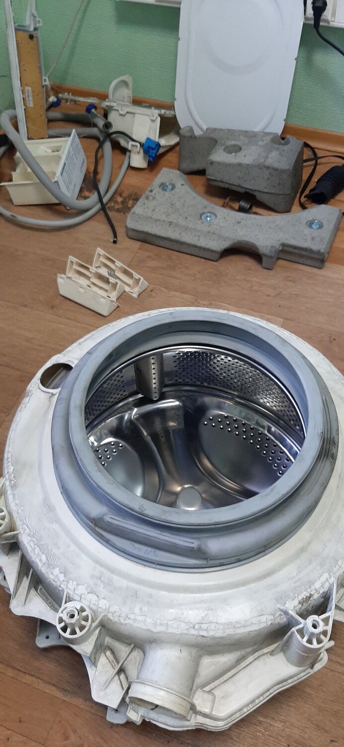 бак стиральной машины, барабан стиральной машины, стиральная машина indesit, стиральная машина индезит, конструкция стиральной машины