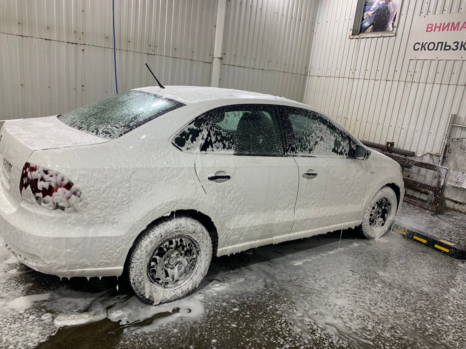 volkswagen polo, белый фольксваген поло, volkswagen polo 2017, volkswagen polo v, автомобиль фольксваген поло