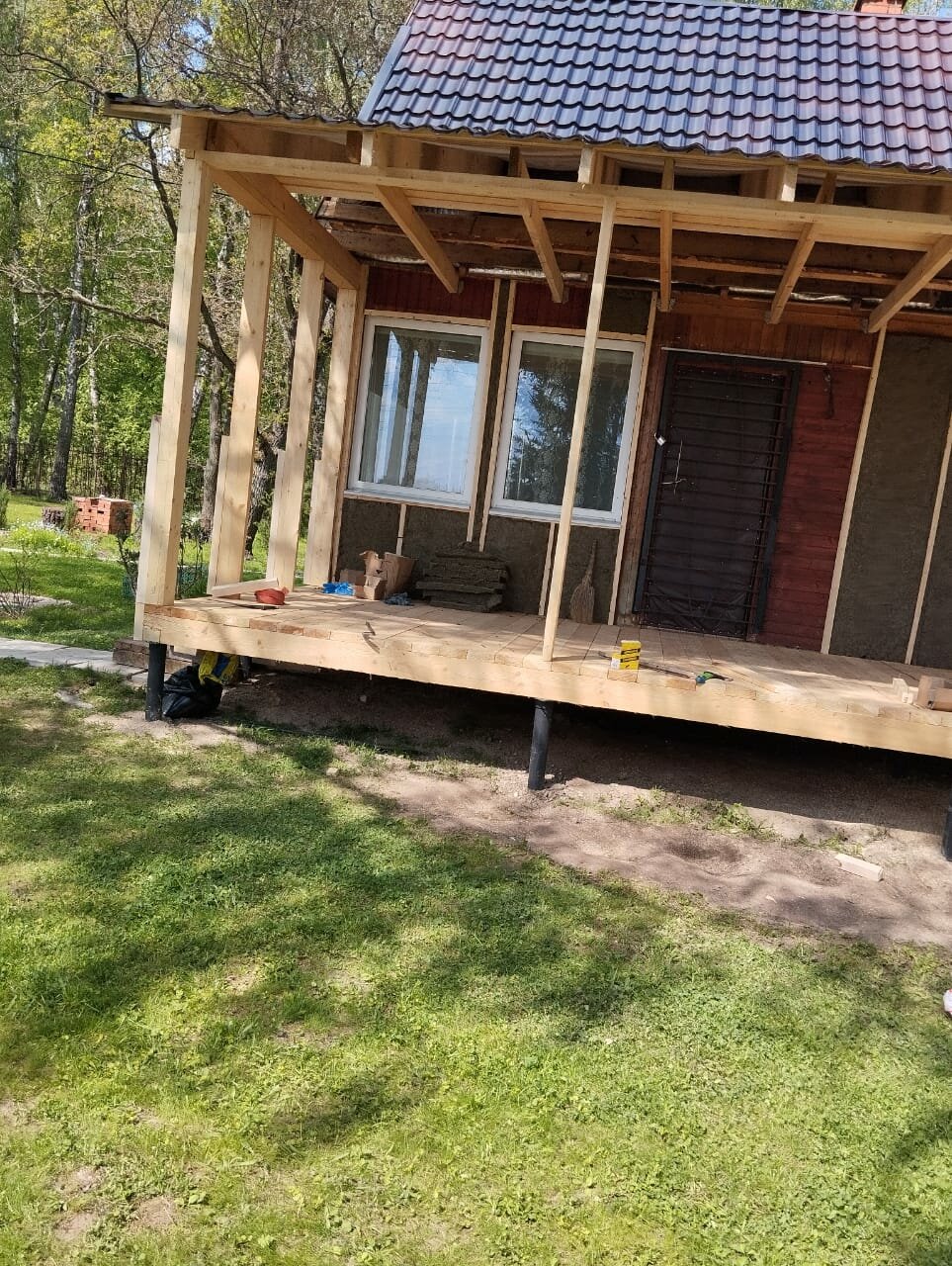 строительство веранды, пристрой веранда к деревянному дому, веранда пристроенная к дому, пристройка террасы, строительство террасы