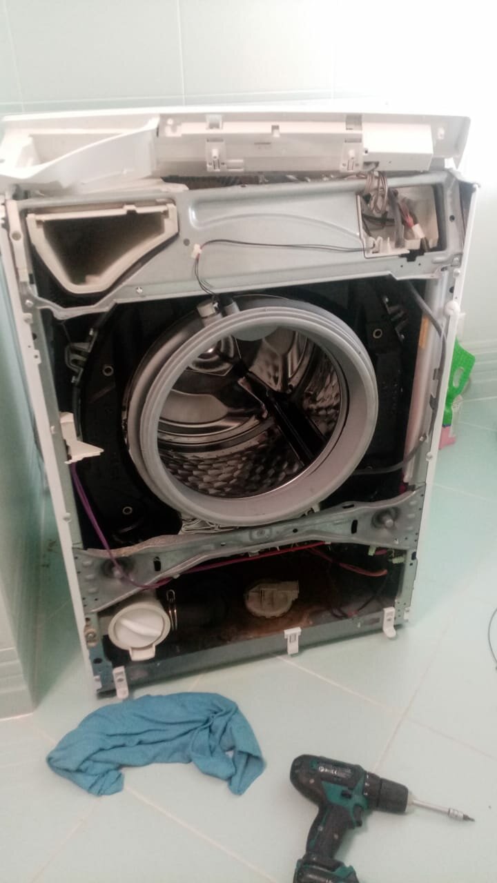 бытовая техника, стиральная машина ремонт, стиральная машина, разобранная стиральная машина, стиральная машинка lg слив воды