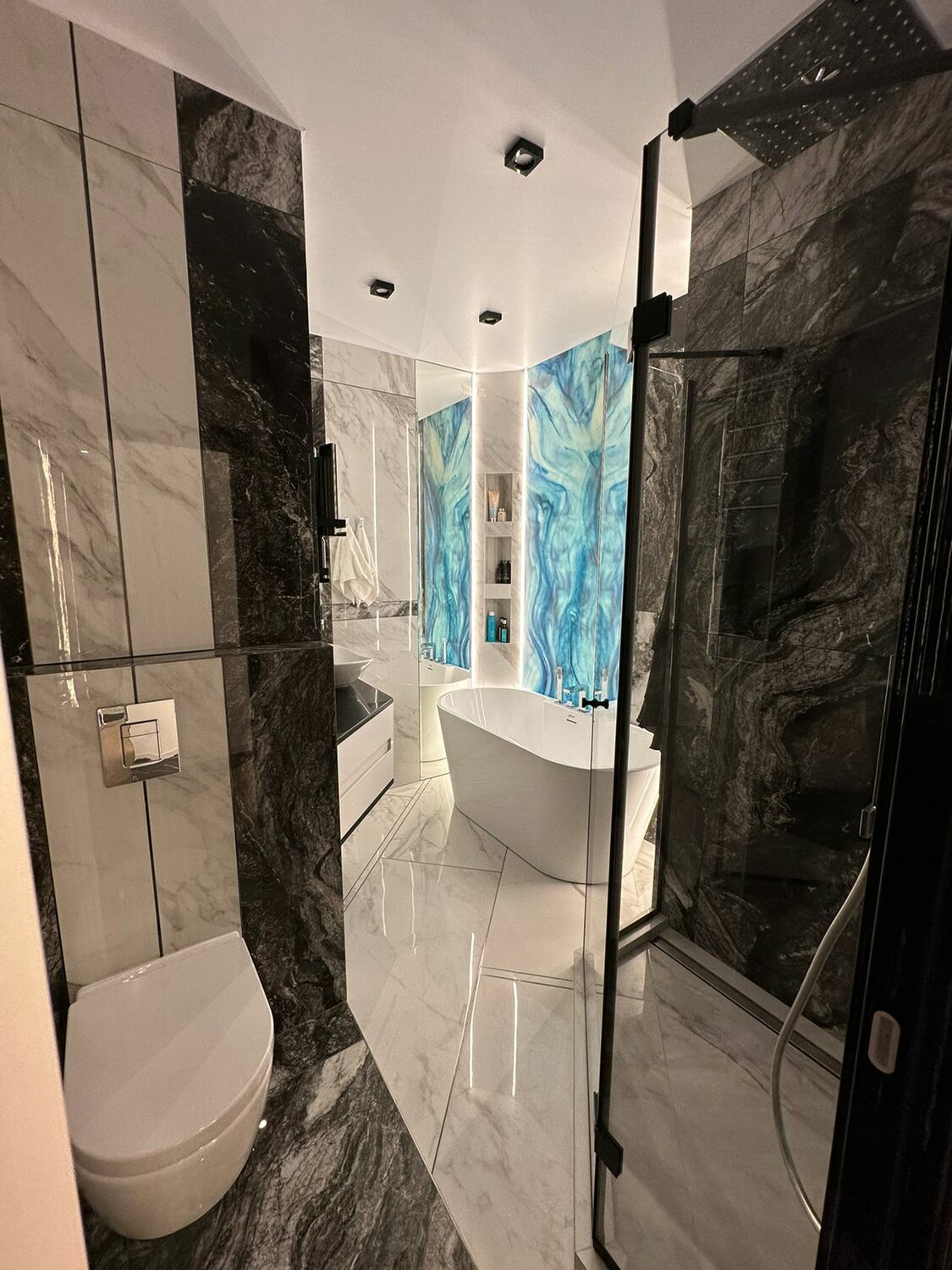 современный дизайн ванной, ванная дизайн, красивая ванная комната дизайн, современная ванная, санузел под мрамор