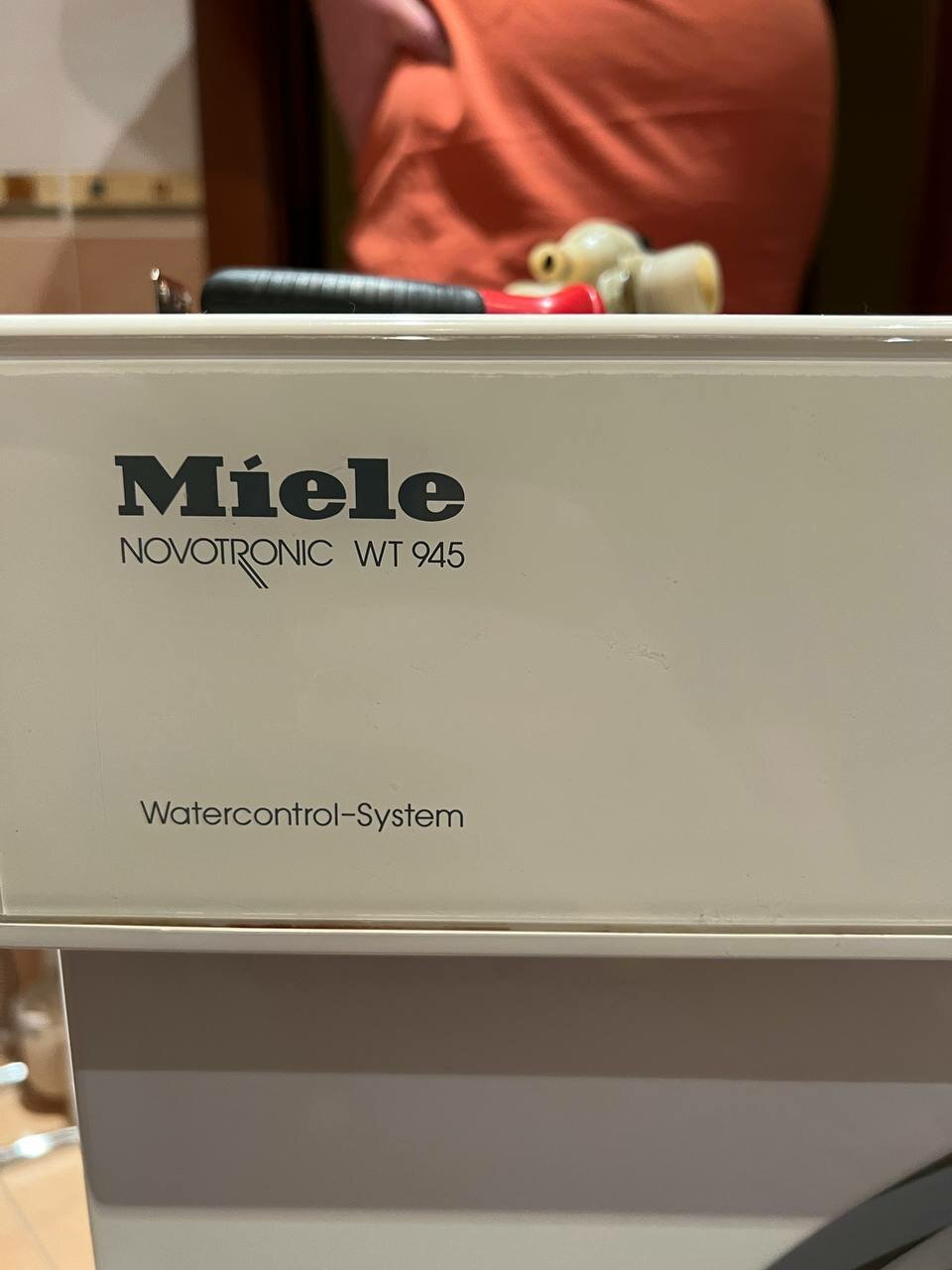 стиральная машина miele, стиральная машина miele softtronic w2241, стиральная машина miele wt 2780, стиральная машина, бытовая техника