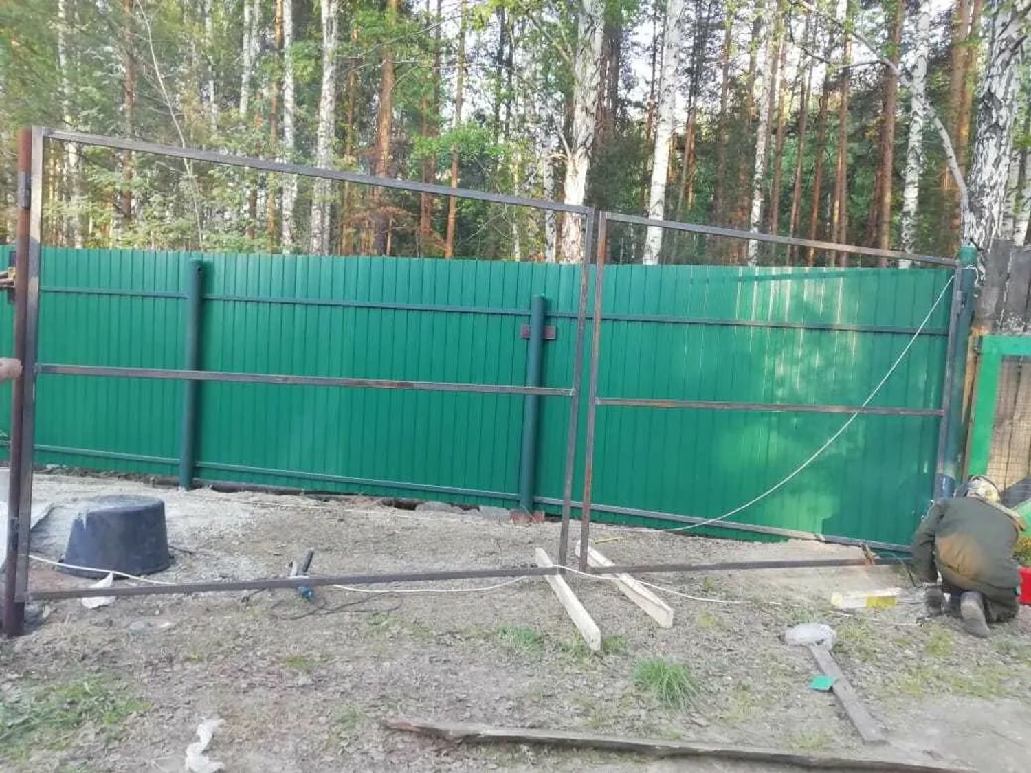 ворота заборы, забор из профлиста, профлист забор, откатные ворота 2,5 метра, забор из профнастила