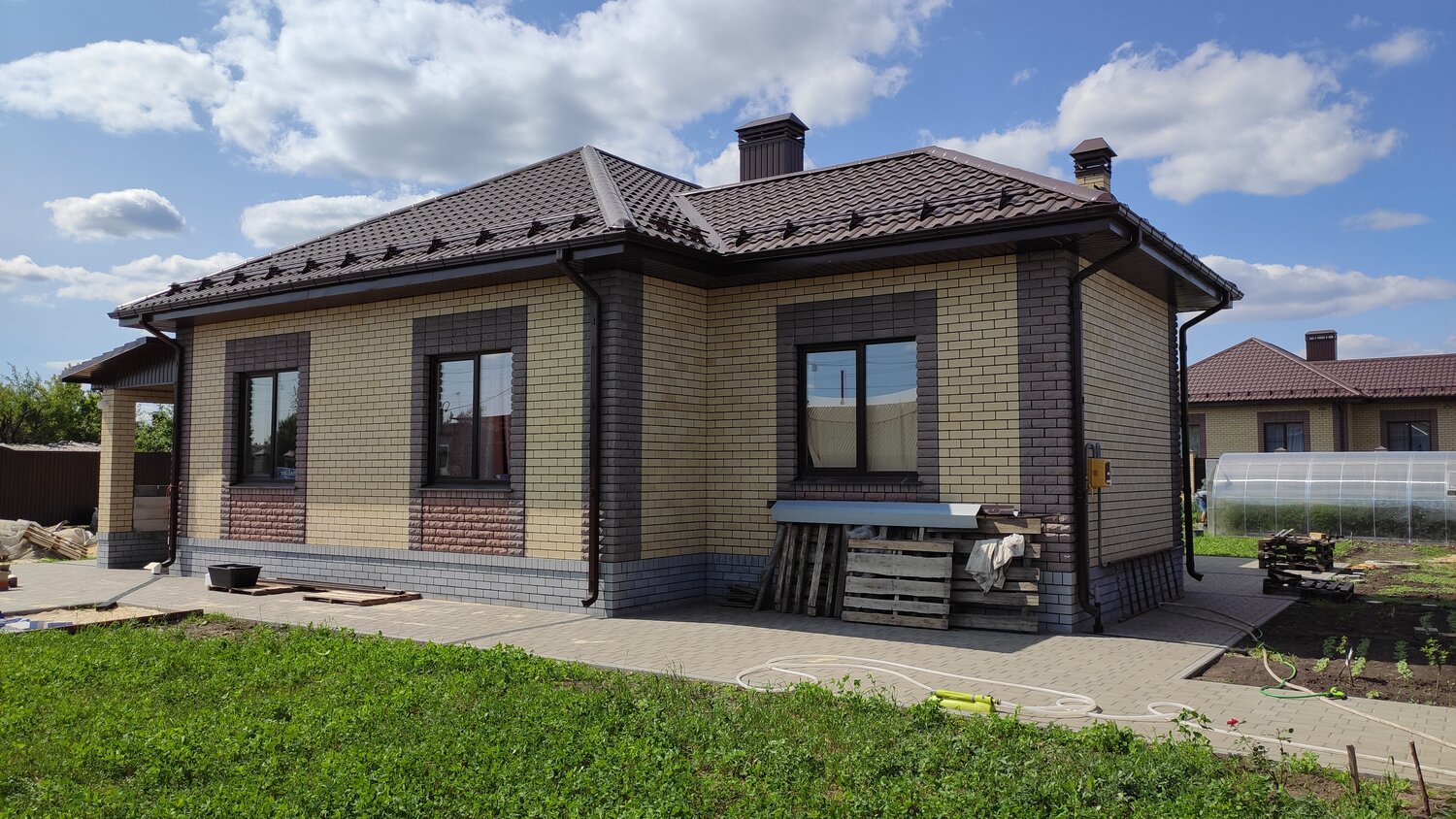 загородный дом, дом, кирпичный дом, коттедж, кирпичные дома
