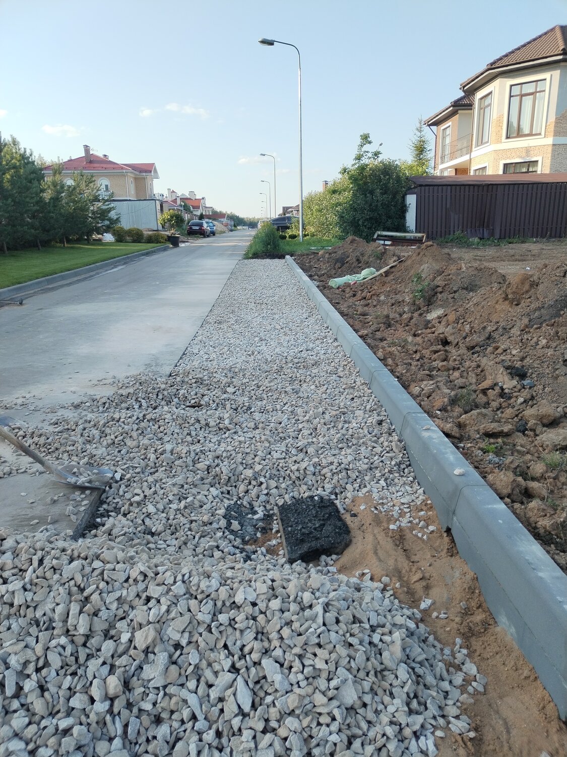 отсыпка щебнем, дорога тротуар, тротуар, отсыпка, укладка асфальта